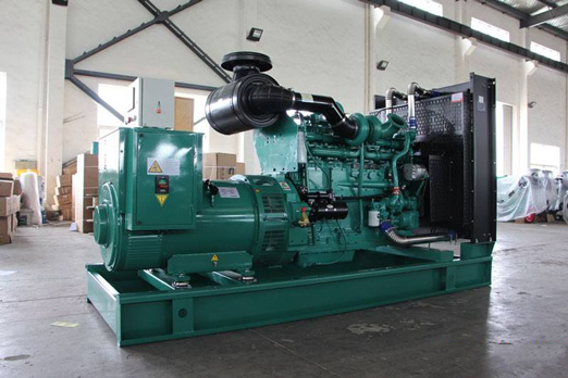 延长320kw康明斯柴油发电车出租组图片 延长320kw康明斯柴油发电车出租组图片